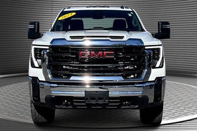 2024 GMC Sierra 3500 HD Pro