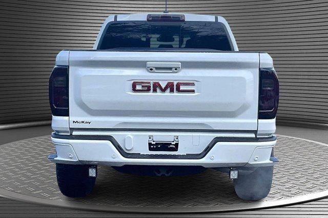 2024 GMC Canyon AT4