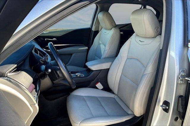 2022 Cadillac XT4 Luxury