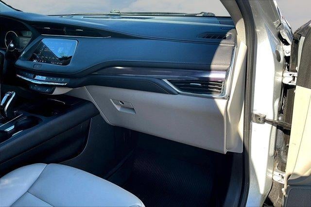 2022 Cadillac XT4 Luxury