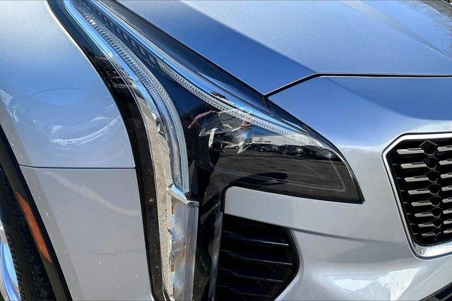 2022 Cadillac XT4 Luxury