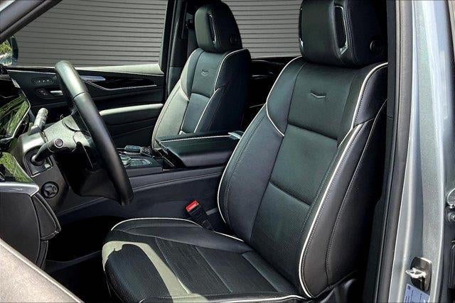 2024 Cadillac Escalade Sport