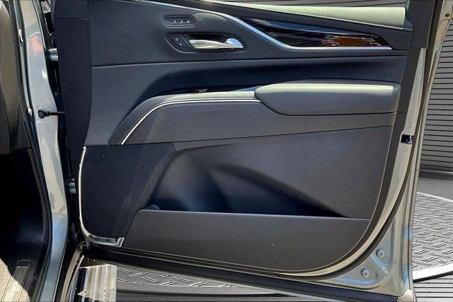 2024 Cadillac Escalade Sport