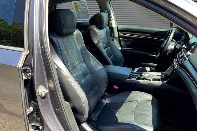 2019 Honda Accord Touring 2.0T