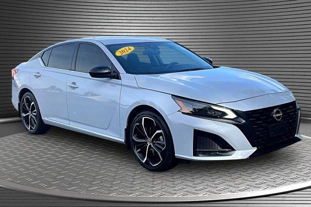 2024 Nissan Altima SR FWD