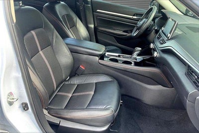 2024 Nissan Altima SR FWD