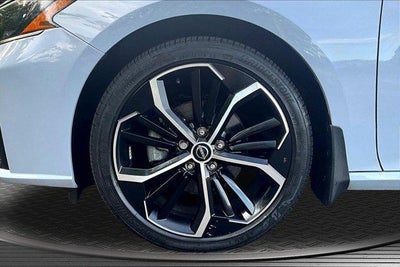 2024 Nissan Altima SR FWD