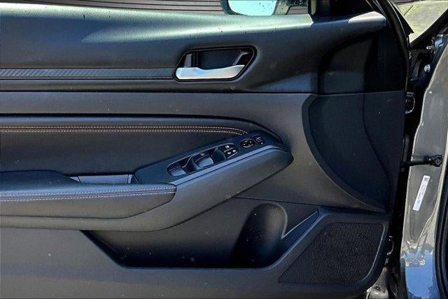 2021 Nissan Altima SR FWD