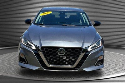 2021 Nissan Altima SR FWD