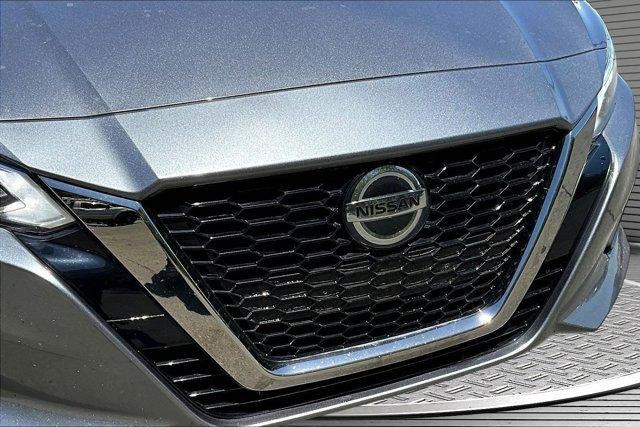 2021 Nissan Altima SR FWD