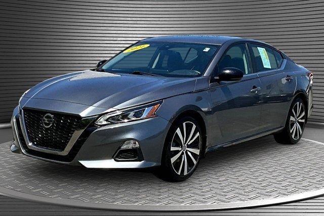 2021 Nissan Altima SR FWD