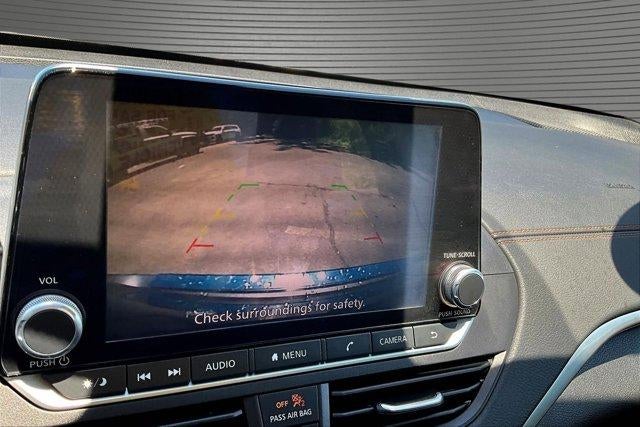 2021 Nissan Altima SR FWD