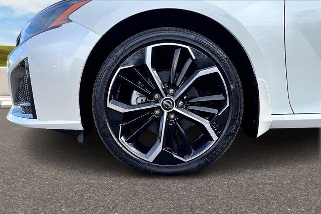 2023 Nissan Altima SR Intelligent AWD