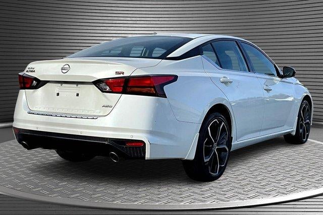 2023 Nissan Altima SR Intelligent AWD