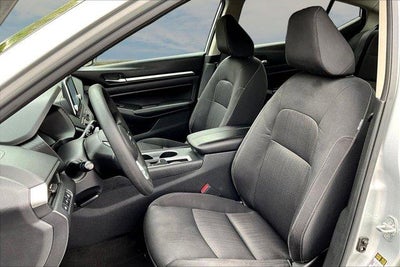 2022 Nissan Altima SV FWD