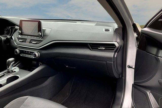 2022 Nissan Altima SV FWD