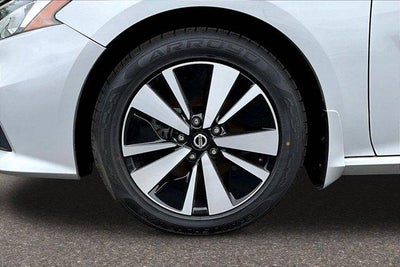 2022 Nissan Altima SV FWD