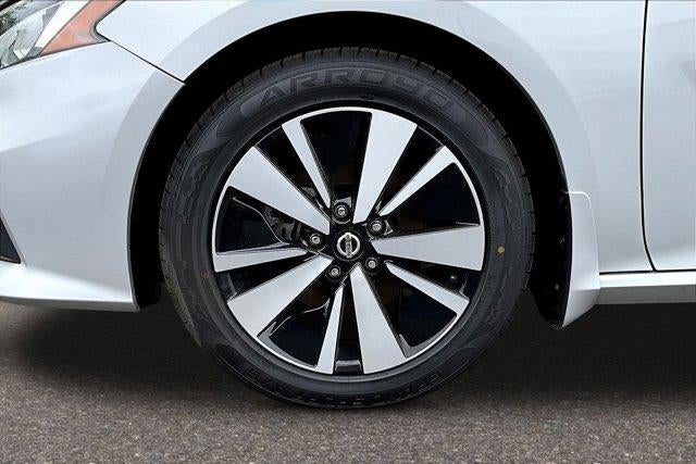 2022 Nissan Altima SV FWD