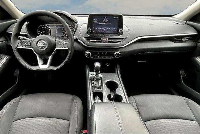 2022 Nissan Altima SV FWD