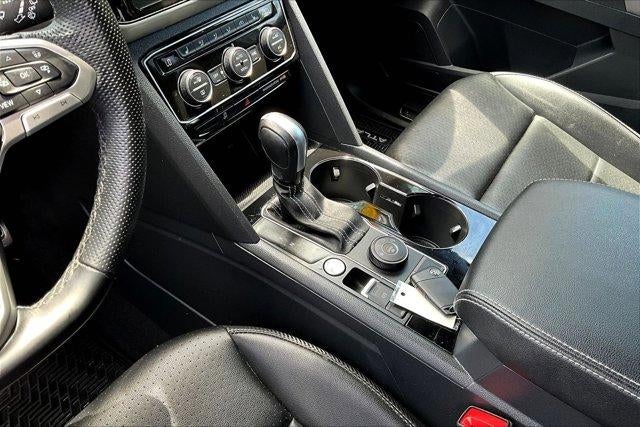 2022 Volkswagen Atlas Cross Sport 3.6L V6 SEL R-Line