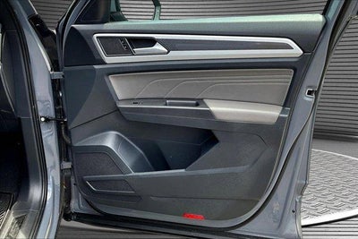 2022 Volkswagen Atlas Cross Sport 3.6L V6 SEL R-Line