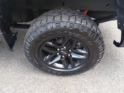 2022 Chevrolet Silverado 1500 Custom Trail Boss