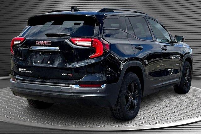 2023 GMC Terrain AT4