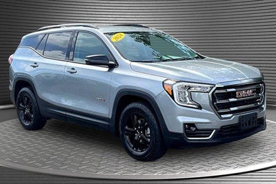 2024 GMC Terrain AT4