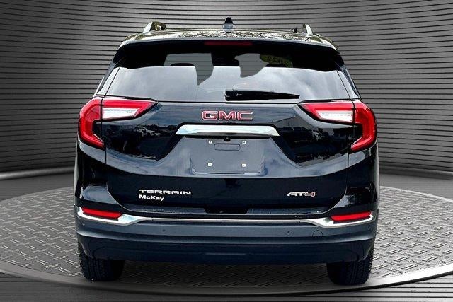 2022 GMC Terrain AT4