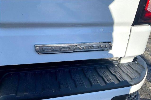 2022 GMC Sierra 1500 Elevation