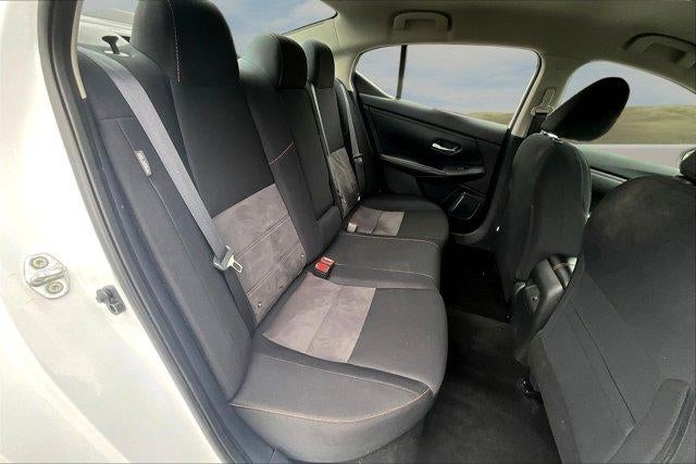 2023 Nissan Sentra SR Xtronic CVT