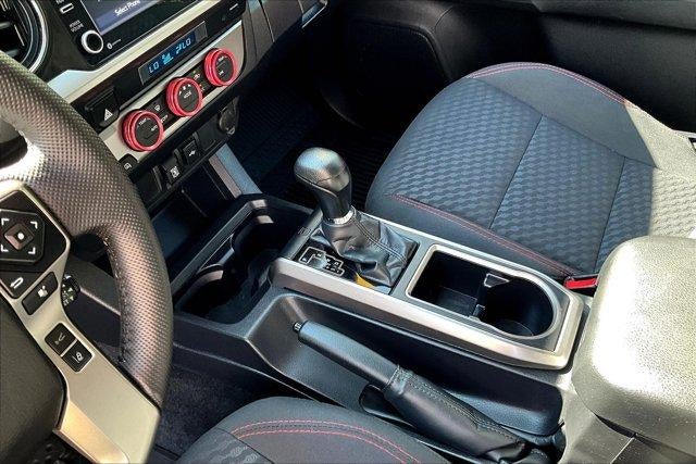 2022 Toyota Tacoma SR5 V6