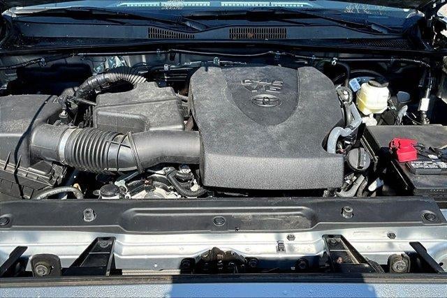 2022 Toyota Tacoma SR5 V6