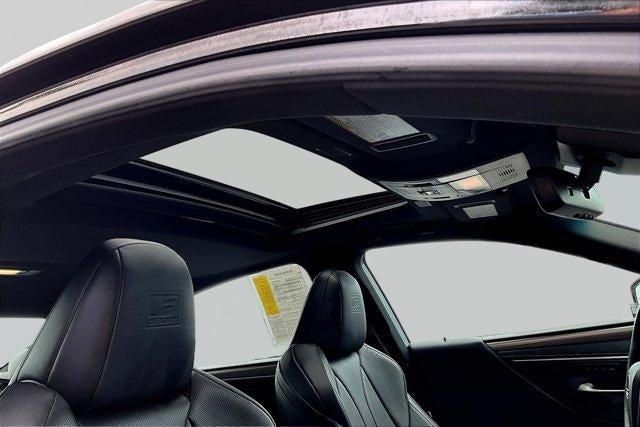 2023 Lexus ES 350 F SPORT Handling
