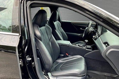 2023 Lexus ES 350 F SPORT Handling