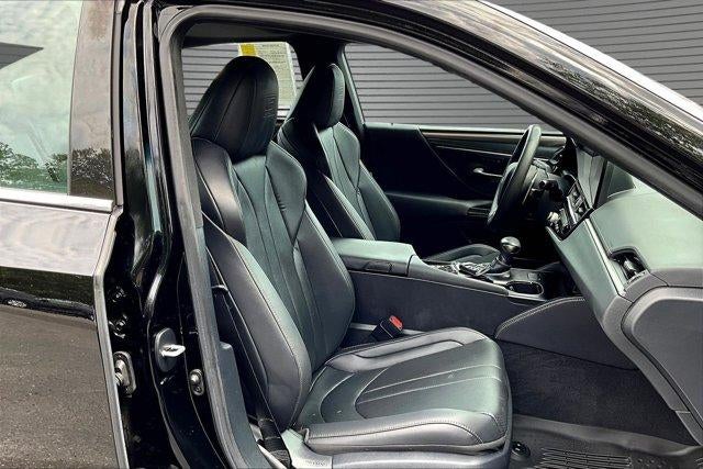 2023 Lexus ES 350 F SPORT Handling
