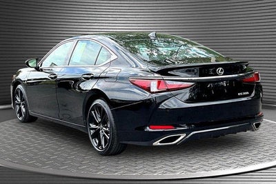 2023 Lexus ES 350 F SPORT Handling