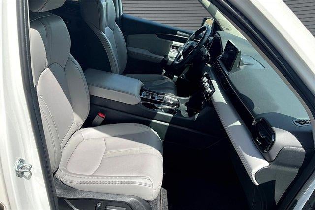 2023 Honda Pilot AWD Touring