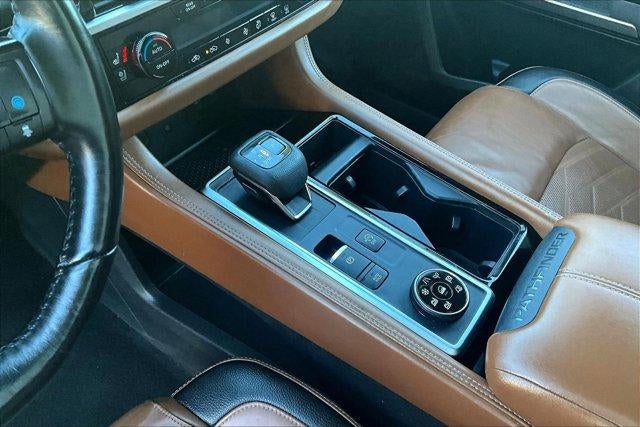 2022 Nissan Pathfinder Platinum 4WD