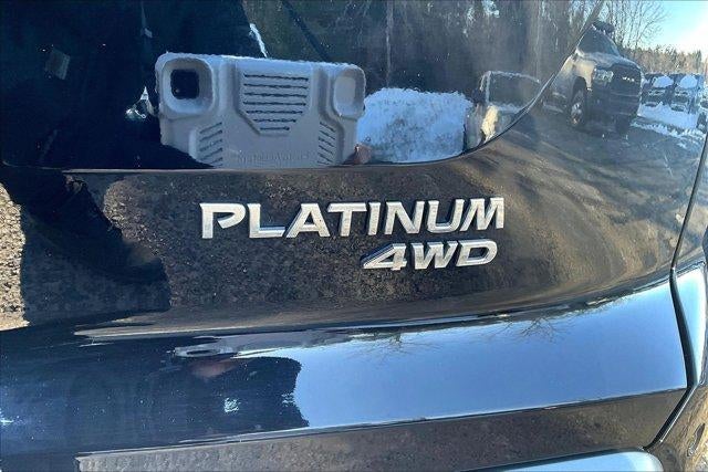 2022 Nissan Pathfinder Platinum 4WD