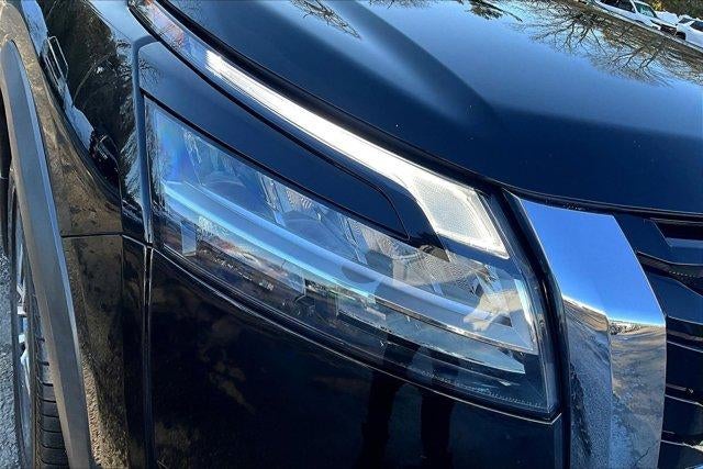 2022 Nissan Pathfinder Platinum 4WD