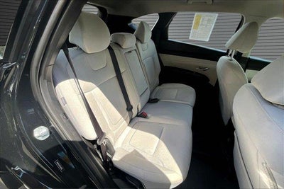 2025 Hyundai Tucson SE
