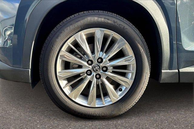 2024 Toyota Grand Highlander Platinum