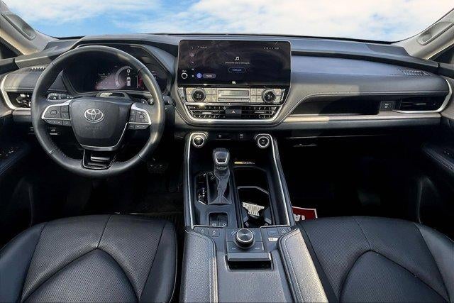 2024 Toyota Grand Highlander Platinum