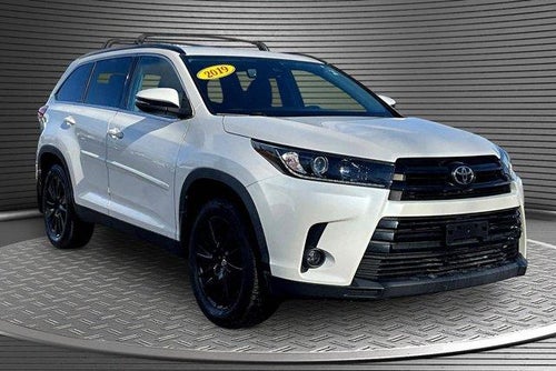 2019 Toyota Highlander SE