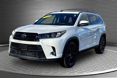 2019 Toyota Highlander SE