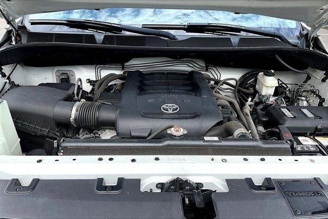 2018 Toyota Tundra SR5 5.7L V8