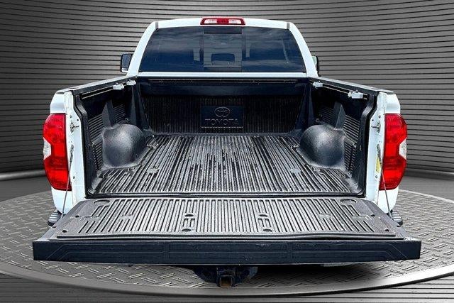 2018 Toyota Tundra SR5 5.7L V8