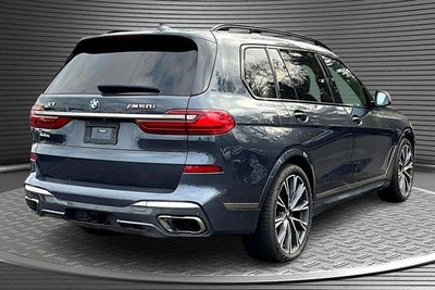 2021 BMW X7 M50i