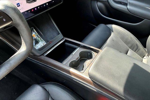 2022 Tesla Model S Base